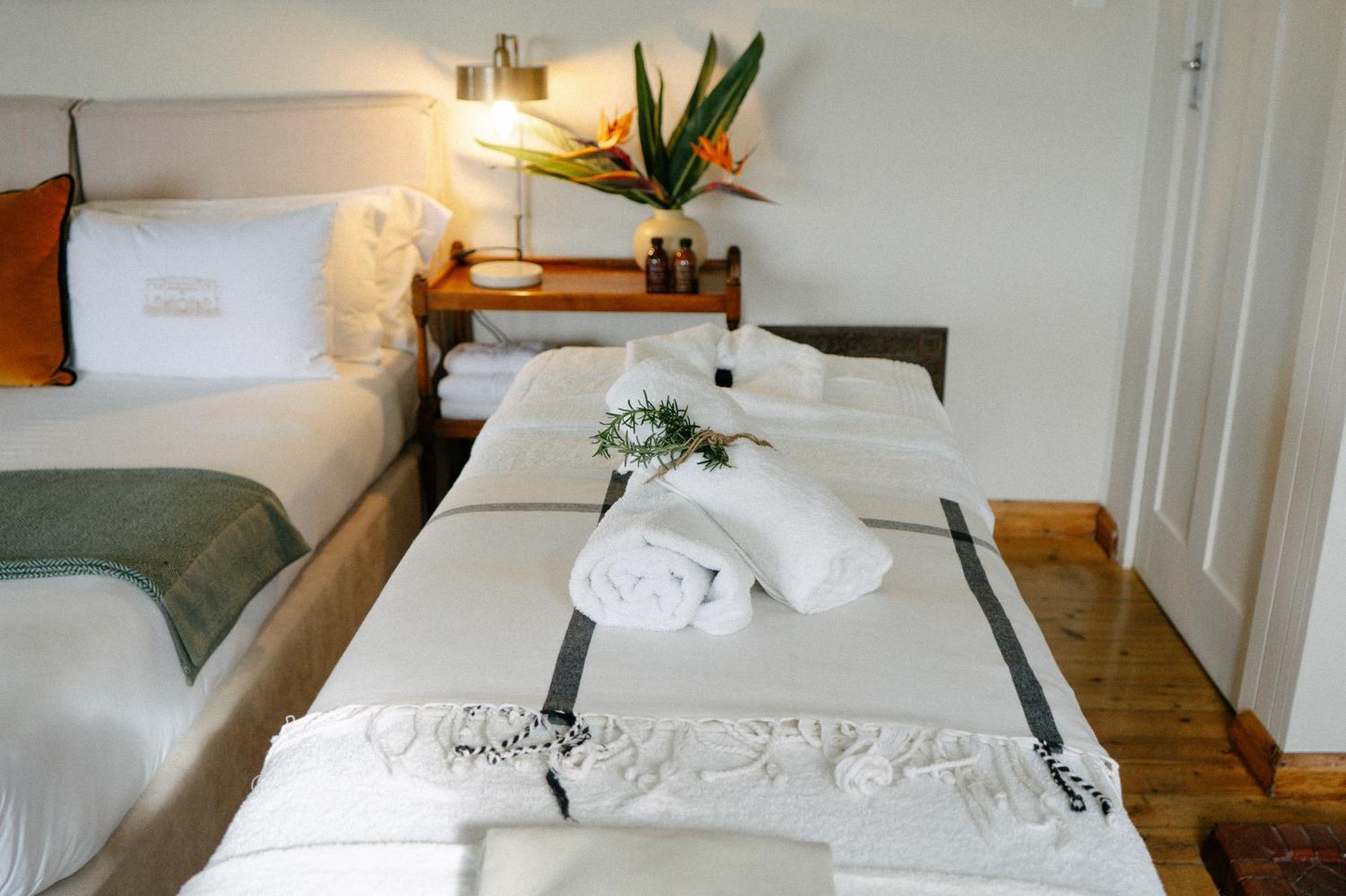 Sonnekus Boutique Hotel & Bistro カーク・ベイ エクステリア 写真
