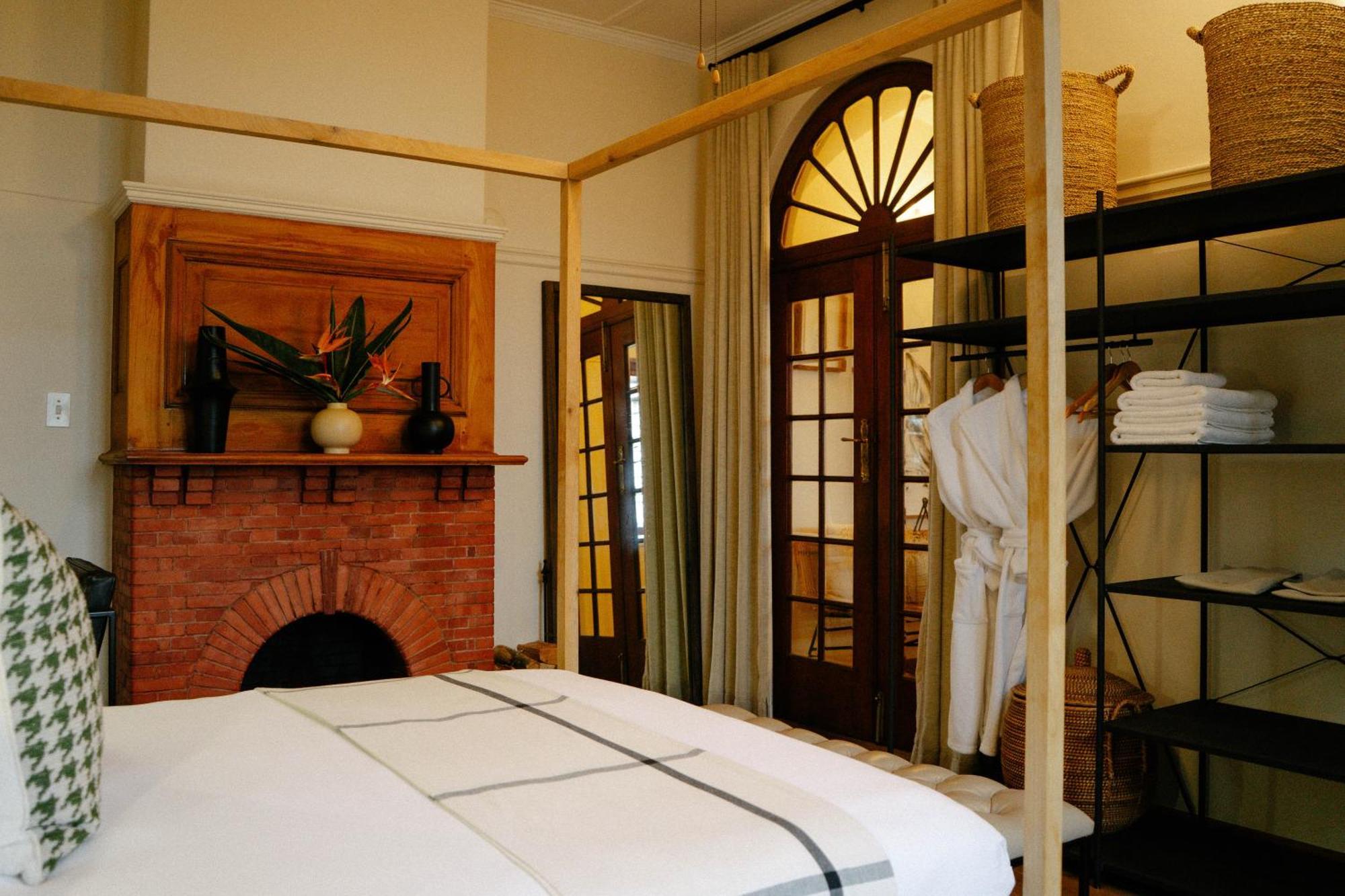Sonnekus Boutique Hotel & Bistro カーク・ベイ エクステリア 写真